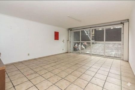Casa à venda com 3 quartos, 207m² em Jardim Avelino, São Paulo