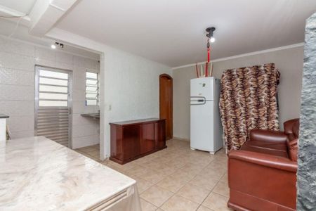 Casa à venda com 3 quartos, 207m² em Jardim Avelino, São Paulo