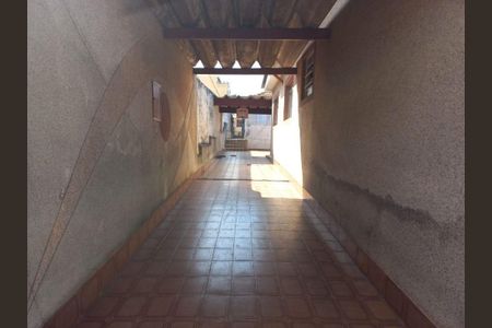 Casa à venda com 6 quartos, 247m² em Santa Maria, São Caetano do Sul