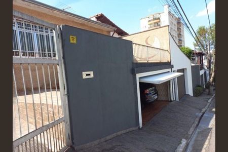 Casa à venda com 6 quartos, 247m² em Santa Maria, São Caetano do Sul