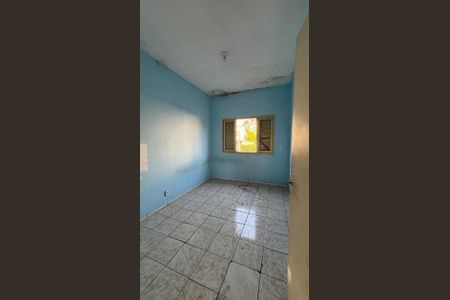 Casa à venda com 3 quartos, 773m² em Vila Scarpelli, Santo André