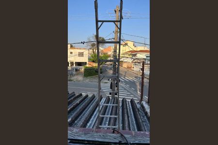Casa à venda com 3 quartos, 773m² em Vila Scarpelli, Santo André