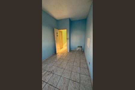 Casa à venda com 3 quartos, 773m² em Vila Scarpelli, Santo André