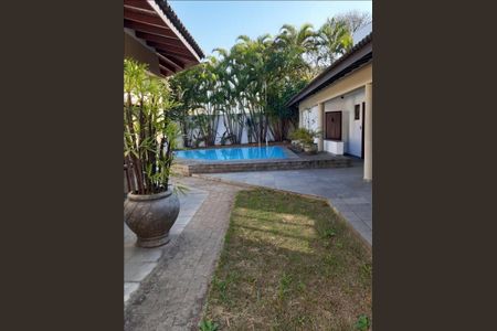 Casa à venda com 435m², 4 quartos e 4 vagas