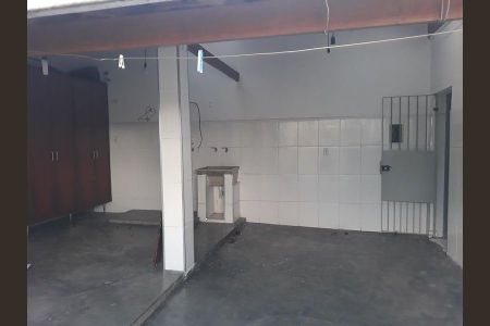 Casa à venda com 120m², 2 quartos e 2 vagas