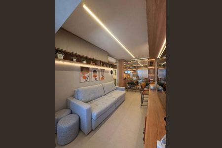 Apartamento à venda com 69m², 2 quartos e 1 vaga