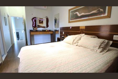 Casa à venda com 5 quartos, 476m² em Santa Paula, São Caetano do Sul