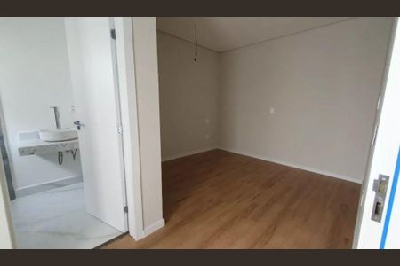 Casa à venda com 3 quartos, 216m² em Cerâmica, São Caetano do Sul