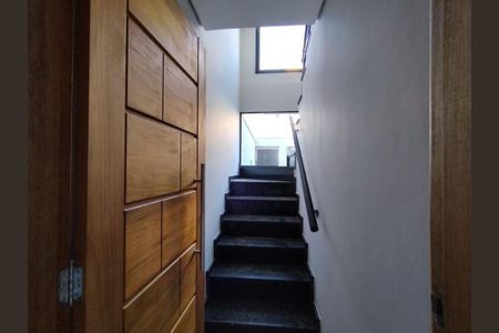 Casa à venda com 2 quartos, 133m² em Parque das Nações, Santo André