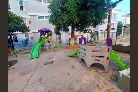 Apartamento para alugar com 69m², 3 quartos e sem vaga