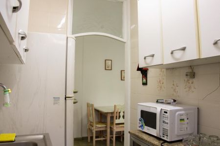 Apartamento para alugar com 69m², 3 quartos e sem vaga