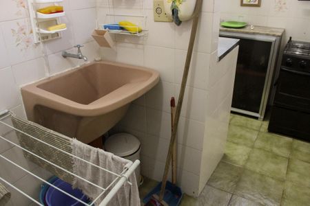 Apartamento para alugar com 69m², 3 quartos e sem vaga