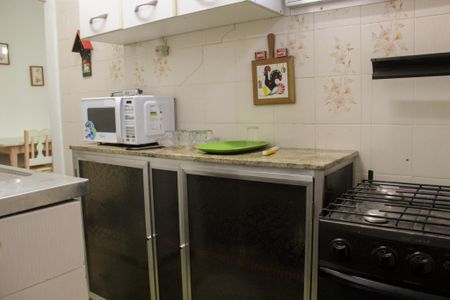 Apartamento para alugar com 69m², 3 quartos e sem vaga