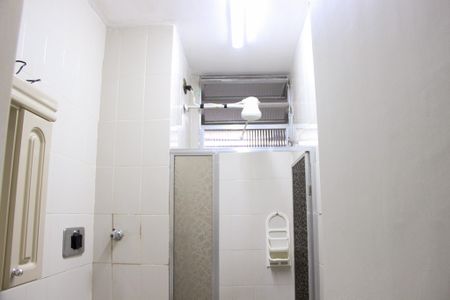 Apartamento para alugar com 69m², 3 quartos e sem vaga