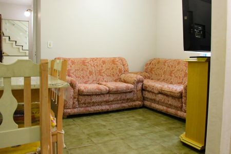 Apartamento para alugar com 69m², 3 quartos e sem vaga