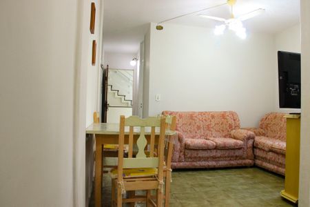 Apartamento para alugar com 3 quartos, 69m² em Braga, Cabo Frio