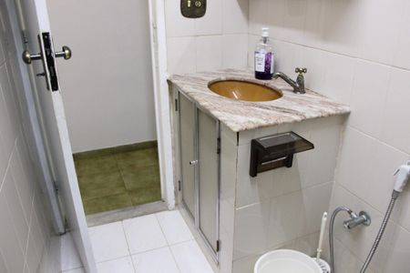 Apartamento para alugar com 69m², 3 quartos e sem vaga