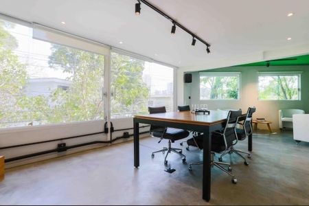 Casa para alugar com 4 quartos, 166m² em Santo Amaro, São Paulo