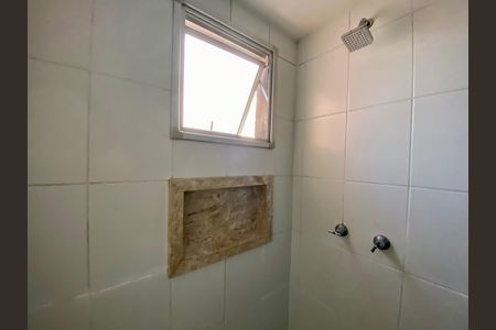 Apartamento para alugar com 49m², 2 quartos e 1 vaga Apartamento para alugar com 49m², 2 quartos e 1 vagaBanheiro