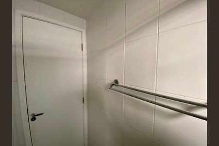 Apartamento para alugar com 49m², 2 quartos e 1 vaga Apartamento para alugar com 49m², 2 quartos e 1 vagaBanheiro