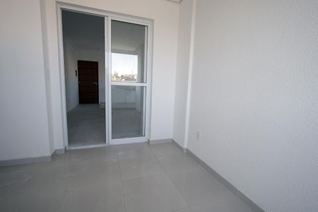 Apartamento à venda com 54m², 2 quartos e 2 vagas Apartamento à venda com 54m², 2 quartos e 2 vagasSacada