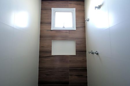 Apartamento à venda com 54m², 2 quartos e 2 vagas Apartamento à venda com 54m², 2 quartos e 2 vagasBanheiro