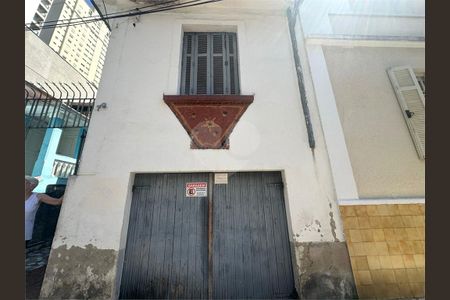 Casa à venda com 6 quartos, 240m² em Santana, São Paulo
