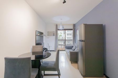 Apartamento à venda com 42m², 1 quarto e 1 vaga Apartamento à venda com 42m², 1 quarto e 1 vagaSala