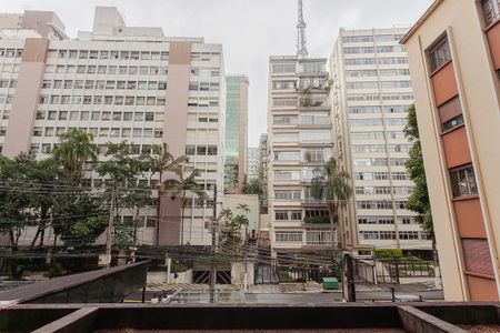 Apartamento à venda com 42m², 1 quarto e 1 vaga Apartamento à venda com 42m², 1 quarto e 1 vagaVista da Varanda