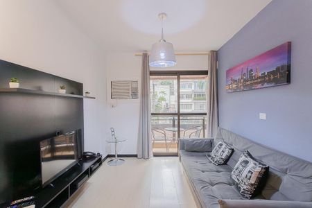 Apartamento à venda com 42m², 1 quarto e 1 vaga Apartamento à venda com 42m², 1 quarto e 1 vagaSala