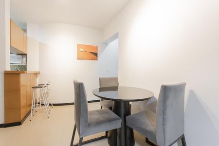 Apartamento à venda com 42m², 1 quarto e 1 vaga Apartamento à venda com 42m², 1 quarto e 1 vagaSala