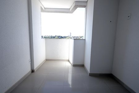 Apartamento à venda com 54m², 2 quartos e 2 vagas Apartamento à venda com 54m², 2 quartos e 2 vagasSacada