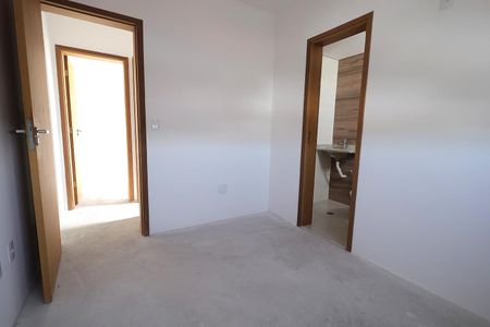Apartamento à venda com 54m², 2 quartos e 2 vagas Apartamento à venda com 54m², 2 quartos e 2 vagasQuarto Suíte
