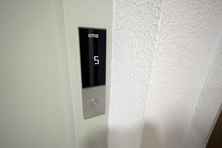 Apartamento à venda com 54m², 2 quartos e 2 vagas Apartamento à venda com 54m², 2 quartos e 2 vagasElevador
