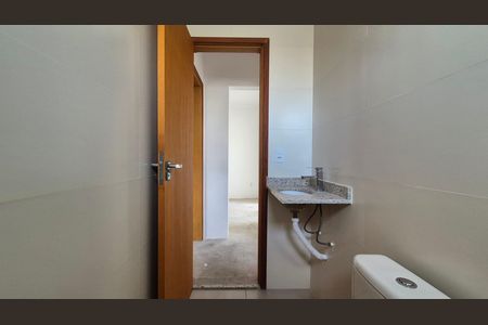 Apartamento à venda com 54m², 2 quartos e 2 vagas Apartamento à venda com 54m², 2 quartos e 2 vagasBanheiro