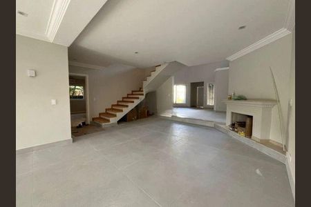 Casa à venda com 4 quartos, 507m² em Tamboré, Santana de Parnaíba