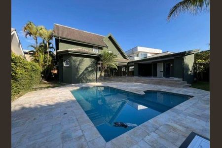 Casa à venda com 4 quartos, 507m² em Tamboré, Santana de Parnaíba