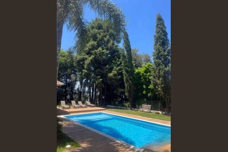 Casa à venda com 640m², 4 quartos e 4 vagas