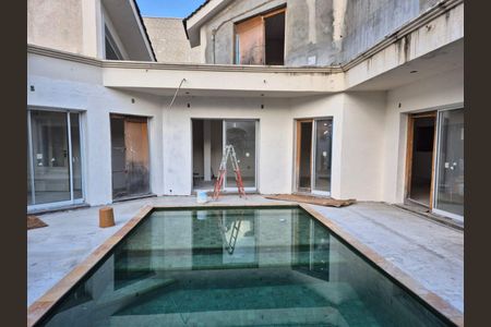 Casa à venda com 350m², 5 quartos e 4 vagas