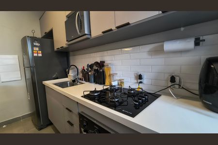 Apartamento à venda com 108m², 2 quartos e 1 vaga Apartamento à venda com 108m², 2 quartos e 1 vagaCozinha e Área de Serviço