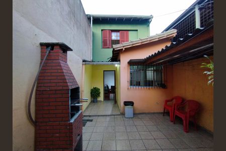 Casa à venda com 101m², 2 quartos e 1 vaga Casa à venda com 101m², 2 quartos e 1 vagaQuintal