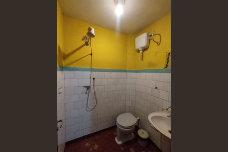Casa à venda com 101m², 2 quartos e 1 vaga Casa à venda com 101m², 2 quartos e 1 vagaBanheiro - torneira