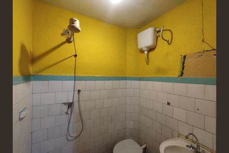 Casa à venda com 101m², 2 quartos e 1 vaga Casa à venda com 101m², 2 quartos e 1 vagaBanheiro - torneira