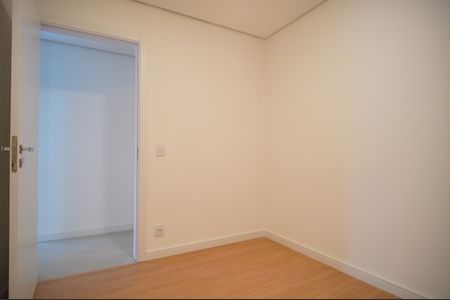 Apartamento à venda com 111m², 3 quartos e 1 vagaQuarto 1