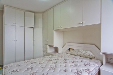 Quarto 1 de apartamento para alugar com 2 quartos, 49m² em Vila Nova Cachoeirinha, São Paulo