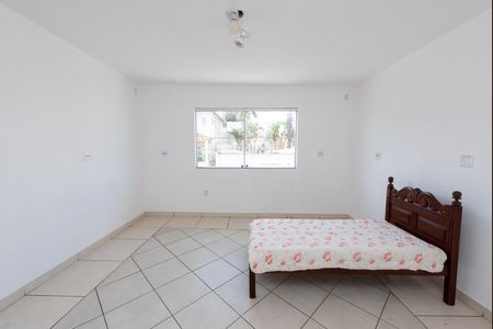 Casa para alugar com 4 quartos, 200m² em Bairro da Glória, Contagem