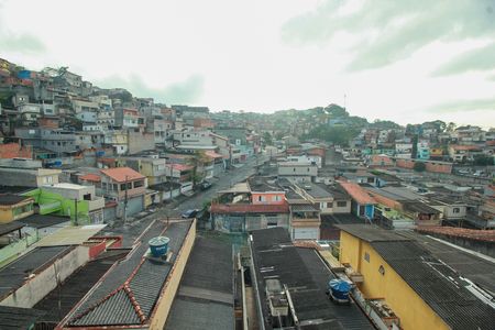 Casa à venda com 185m², 1 quarto e 2 vagas Casa à venda com 185m², 1 quarto e 2 vagasVista da Área de Serviço