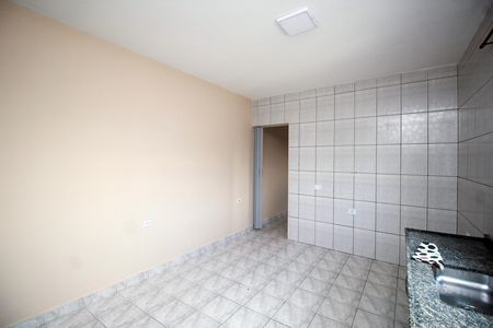 Casa à venda com 185m², 1 quarto e 2 vagas Casa à venda com 185m², 1 quarto e 2 vagasCozinha
