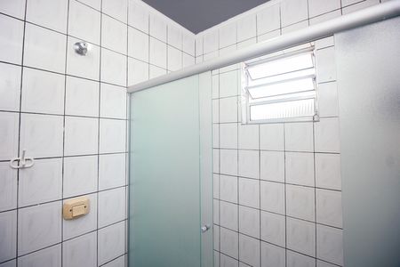 Casa à venda com 185m², 1 quarto e 2 vagas Casa à venda com 185m², 1 quarto e 2 vagasBanheiro