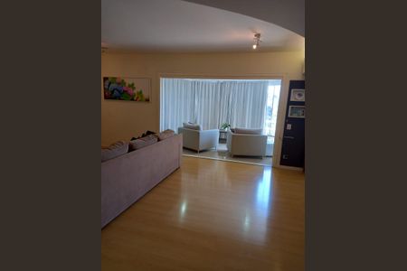 Apartamento à venda com 151m², 3 quartos e 2 vagas Apartamento à venda com 151m², 3 quartos e 2 vagasSala
